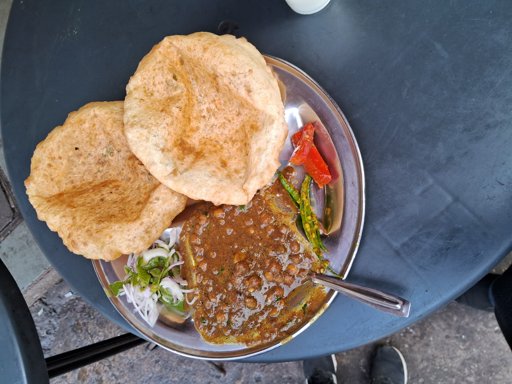 Photo: Today I had chole bhature at sita ram diwan chand. everyone's out of town so there was no queue for once.