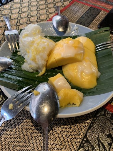 Photo: Today I had mango sticky rice from the cart at the end of my soi. went back for a second before I'd even left.